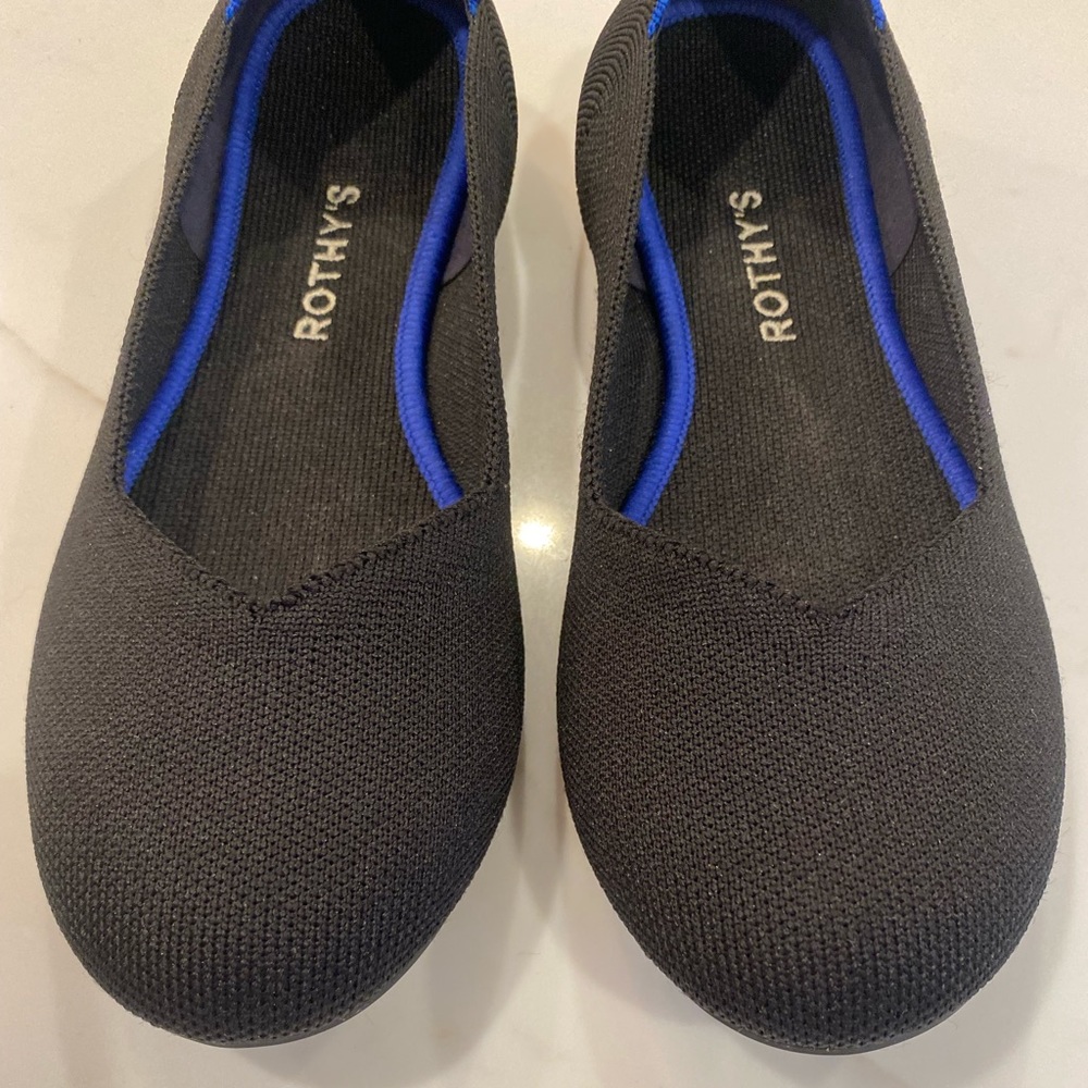Rothys The Flat size 9 Black